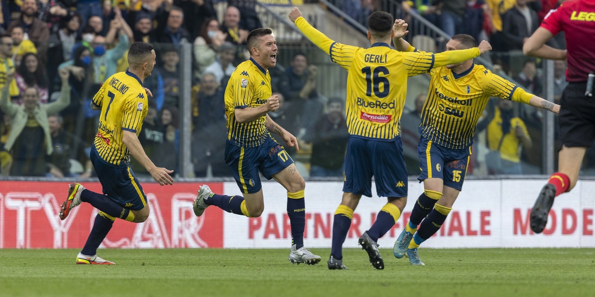 Serie C, il Modena vince e vola in Serie B. La Reggiana batte il Teramo