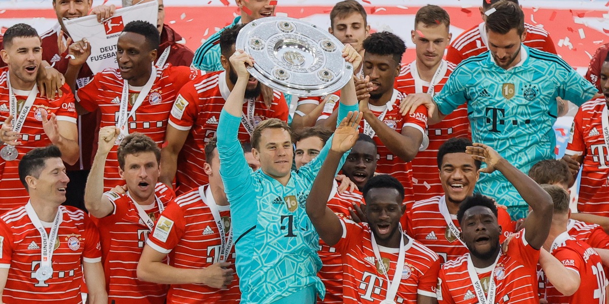 Bundesliga, il Bayern festeggia e lo Stoccarda spera ancora