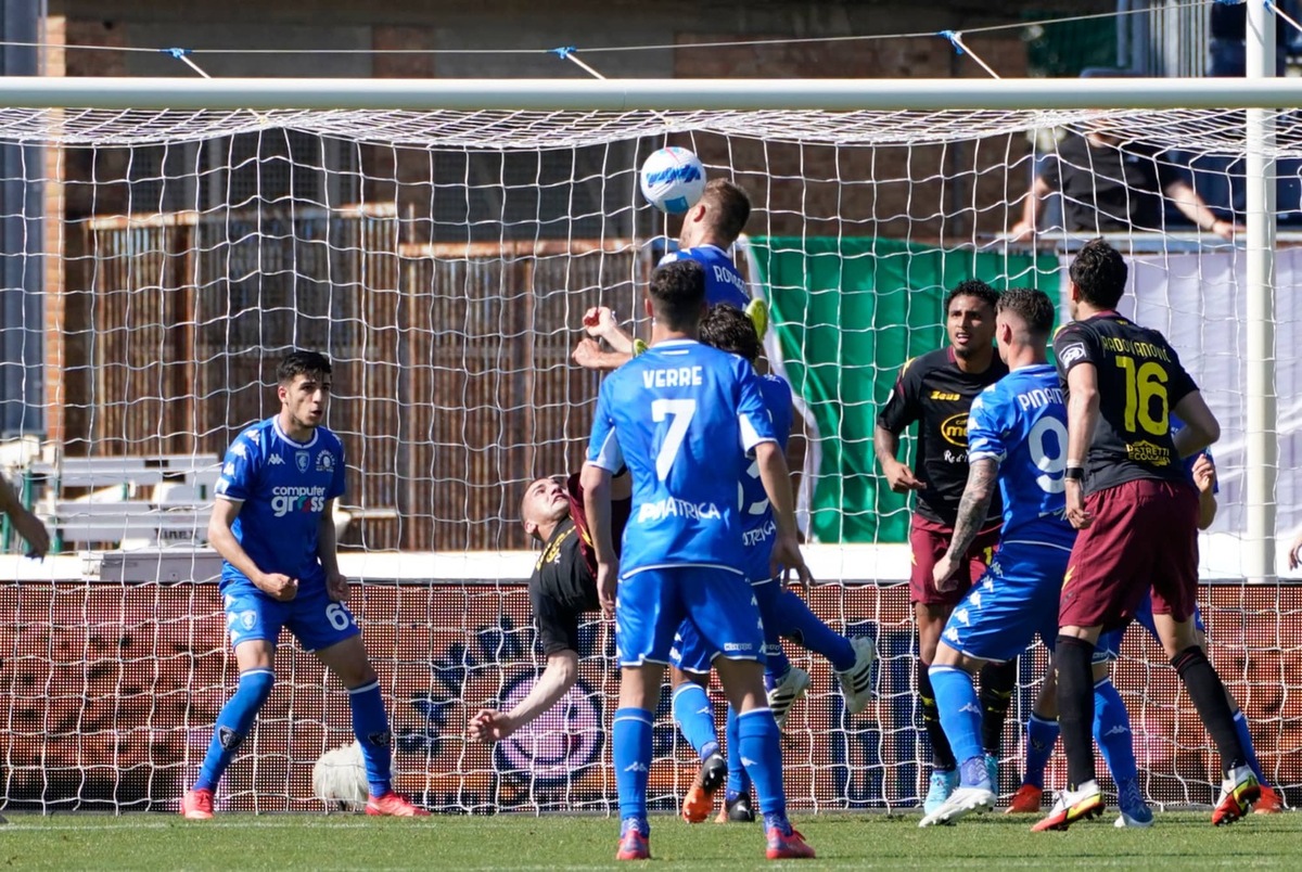 Empoli-Salernitana 1-1: Cutrone e Bonazzoli, il Venezia è in B