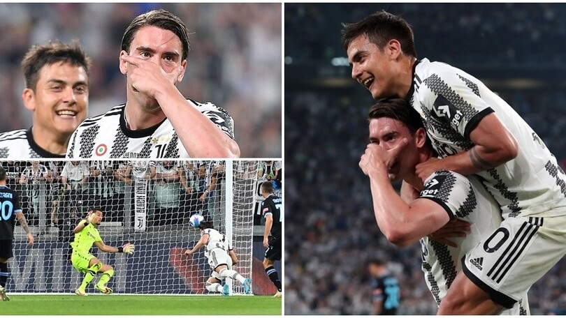 Juve, Vlahovic segna ed esulta con la Dybala Mask