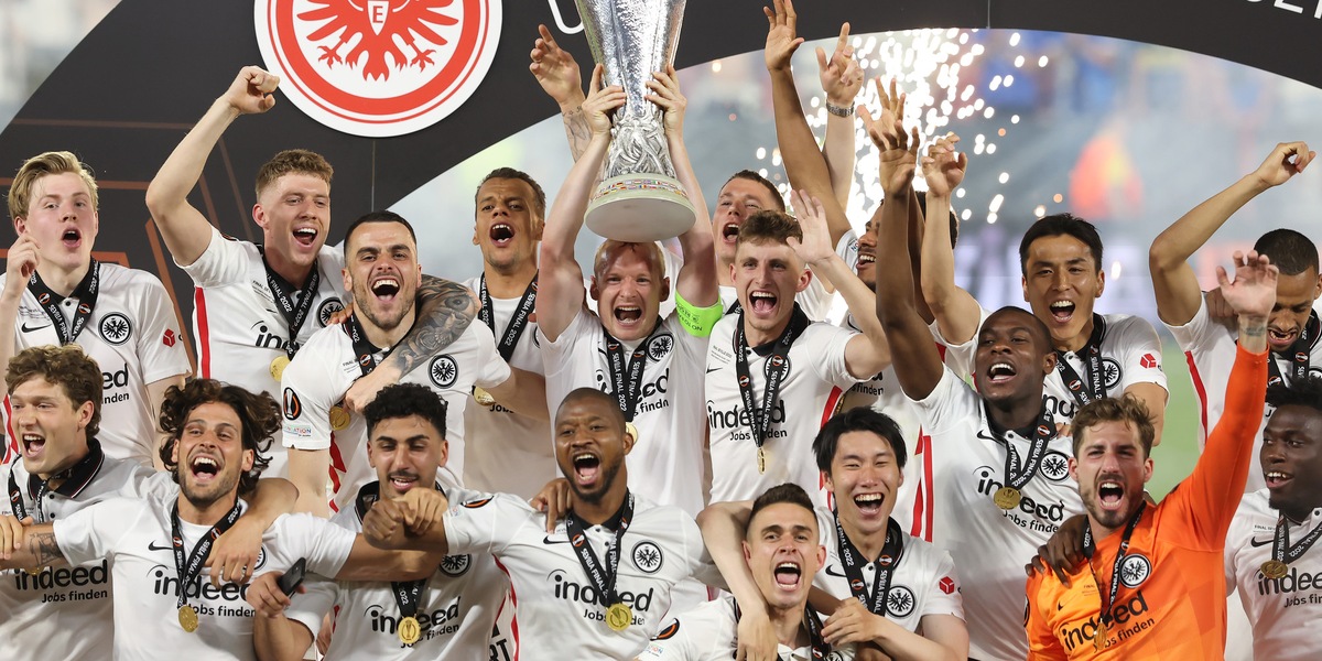 Europa League, Eintracht-Rangers 6-5: Ramsey sbaglia il rigore decisivo!