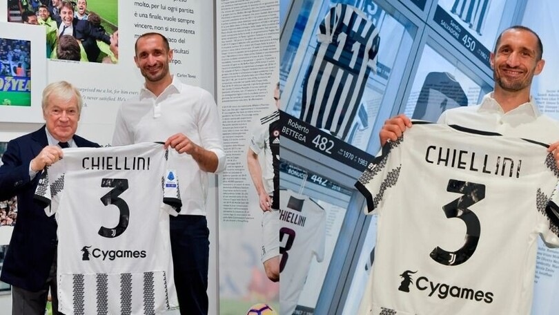 Chiellini nella storia della Juve, la consegna della maglia al museo