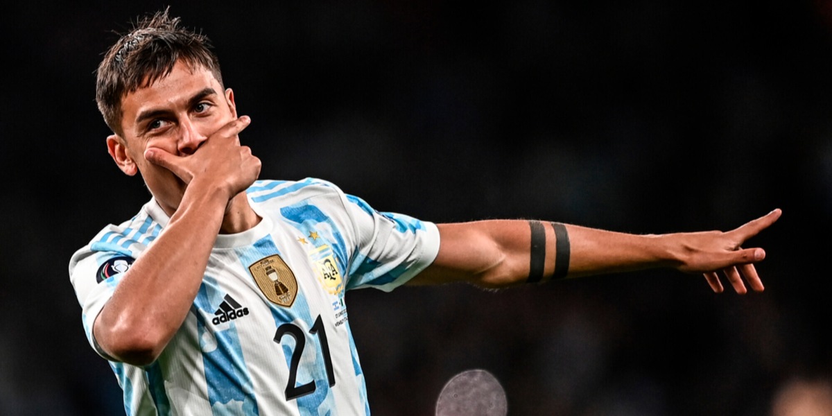 Milan, giù le carte per Dybala