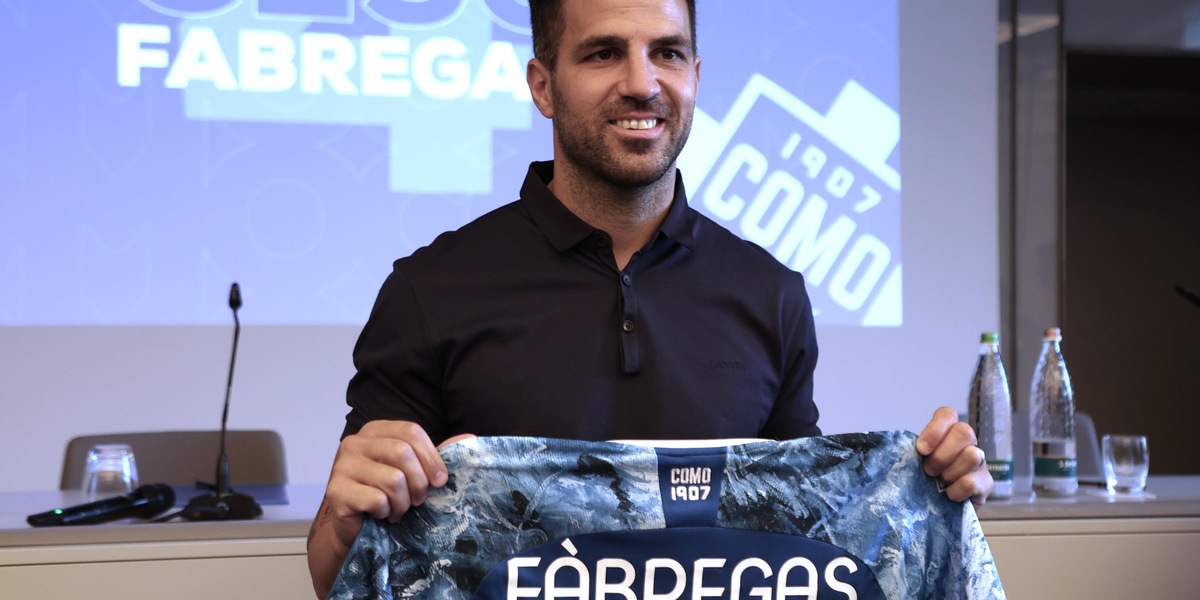 Il Golden Boy Fabregas a Como: quanto entusiasmo! Un colpo da dolce vita