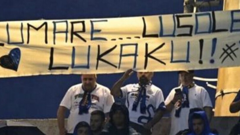 Tifosi, lo spettacolo sugli spalti: vince Lumare, Lusole, Lukaku