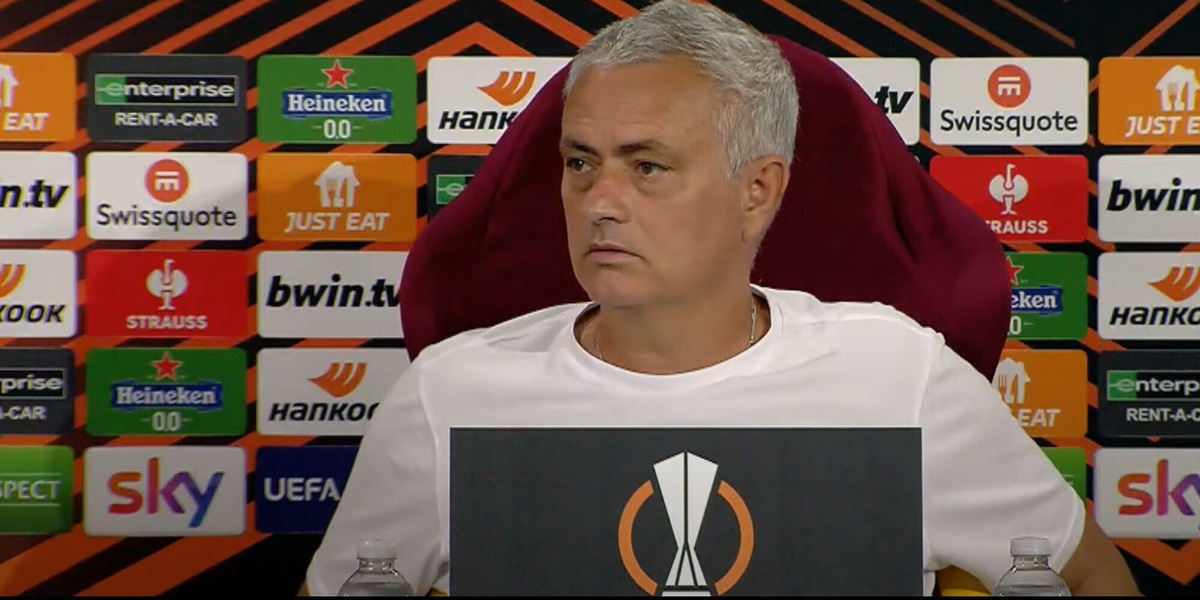 Roma, Mourinho: "Zaniolo non ha avuto tranquillità, peccato abbia un solo Pellegrini"
