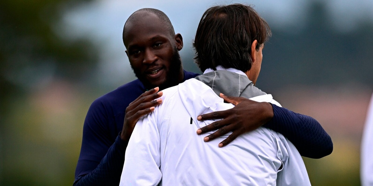 Inter, il ritorno di Lukaku: abbraccio a Inzaghi e primi test FOTO