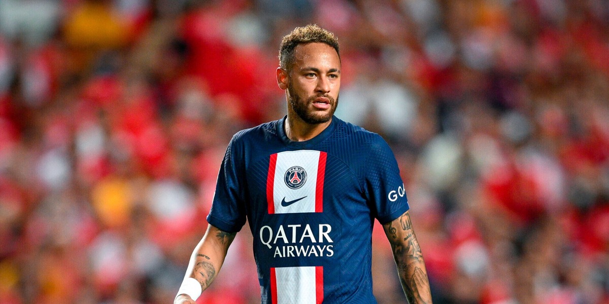 Van Basten demolisce Neymar: "È un piagnucolone, calciatore sgradevole"