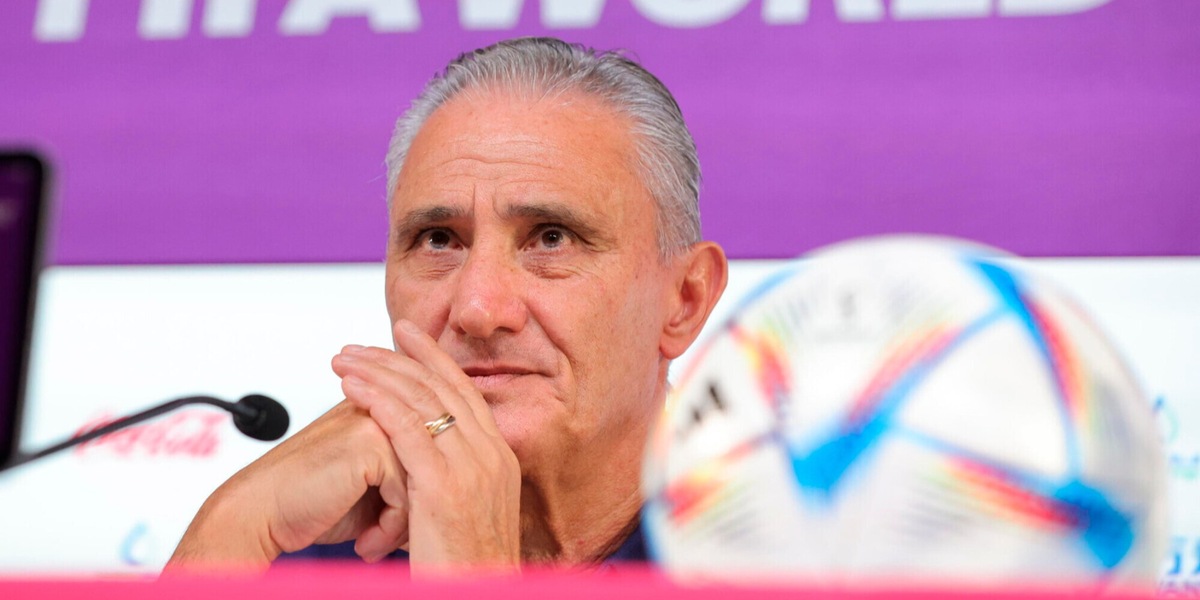 Tite annuncia cambi per il Camerun. Dani Alves sicuro: "Il Brasile migliore"
