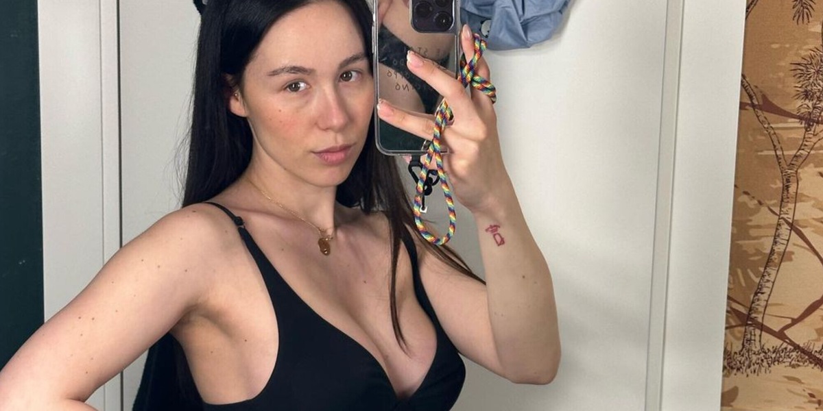 Aurora Ramazzotti, il selfie in bikini e la confessione social
