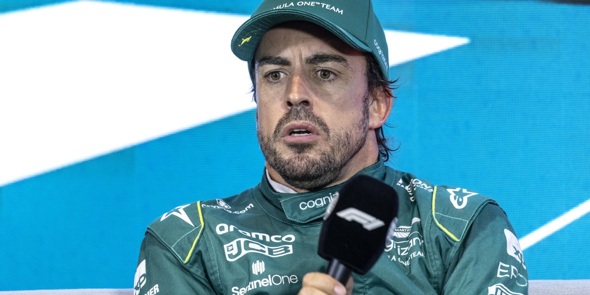 Ferrari, che stoccata da Alonso: “Rispetto al passato il team è inconsistente”