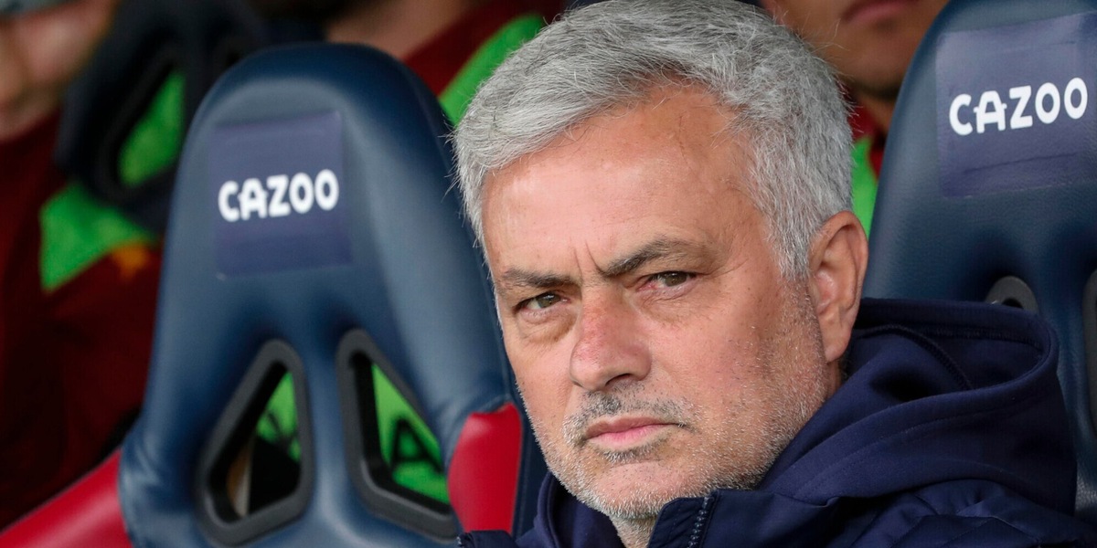 Mourinho dopo Bologna-Roma: "Dybala contro il Bayer? Grande dubbio"