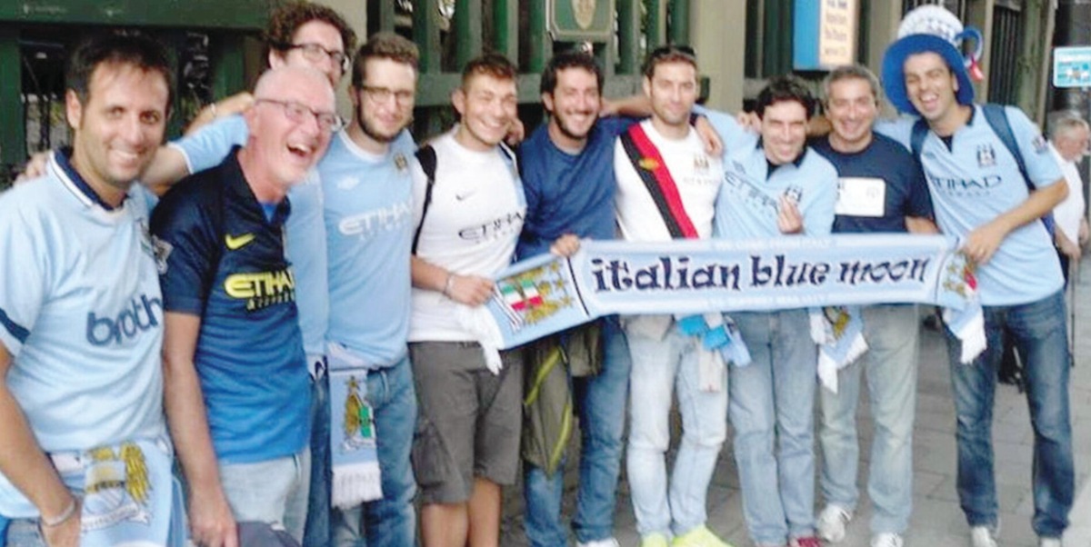 A Milano c’è il club del City: “Cantiamo gli Oasis e battiamo l’Inter”