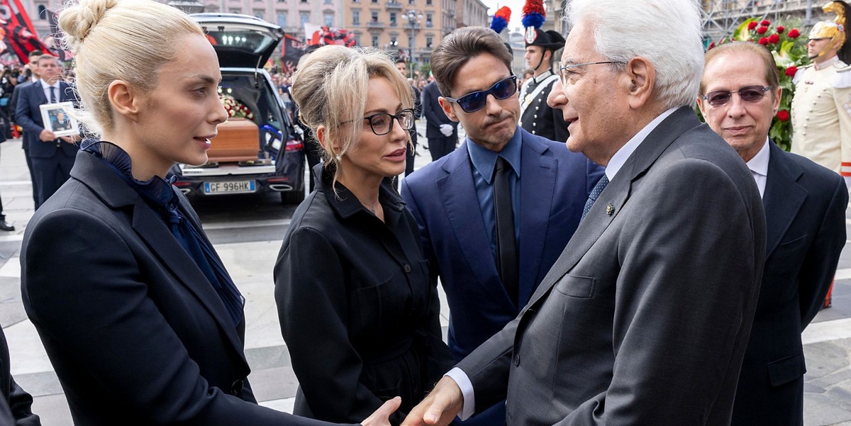 Funerali Berlusconi, tutti i volti noti presenti al funerale di Stato FOTO