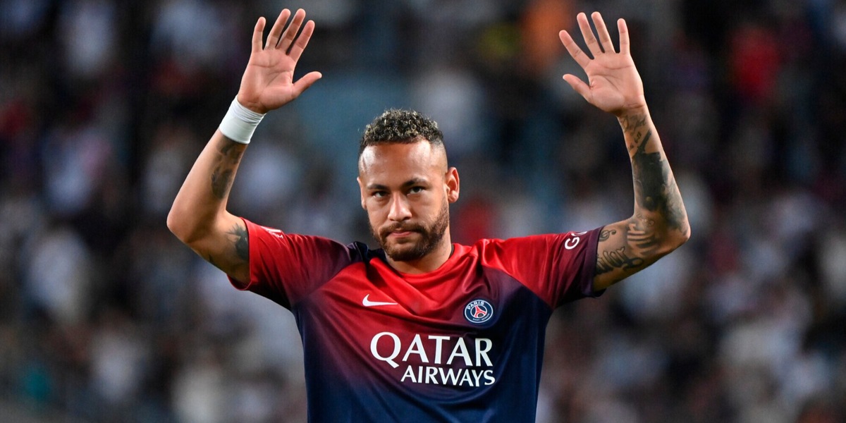 Neymar fa tremare il Psg: "Ha chiesto di essere ceduto questa estate"