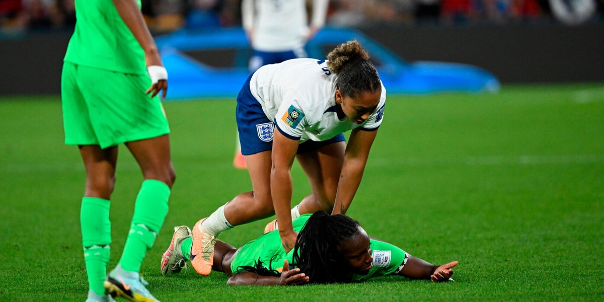 Mondiali femminili, Inghilterra-Nigeria: James perde la testa, gesto folle