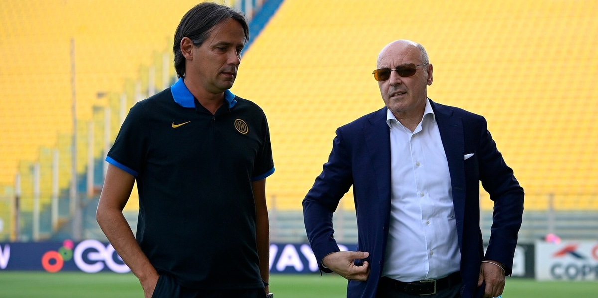 Marotta accoglie Dzeko: "Un rinforzo per l'Inter? Sicuramente"