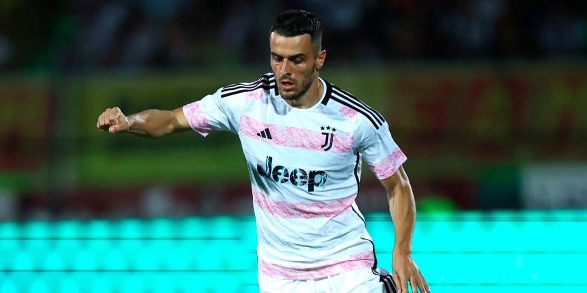 Kostic, volo last minute per andar via dalla Juve? Le opzioni mercato