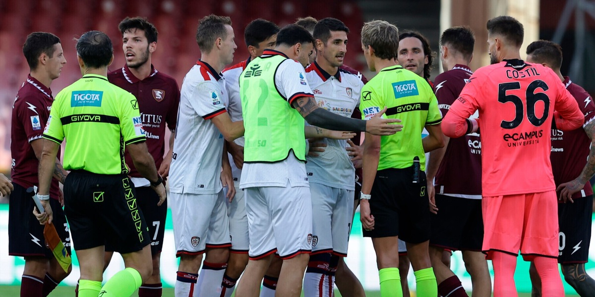 "Cagliari penalizzato": la rabbia del ds Bonato per il rigore Salernitana