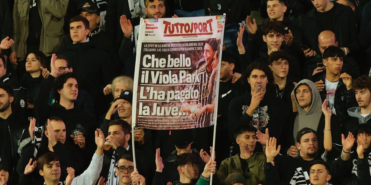 “Il Viola Park l’ha pagato la Juve”: Tuttosport diventa striscione al Franchi