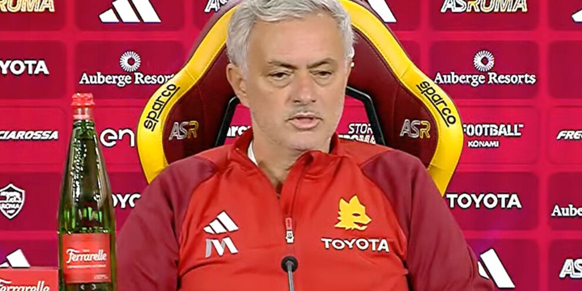 Mourinho, conferenza Roma: l'Udinese, i soldi d'estate, come sta Smalling