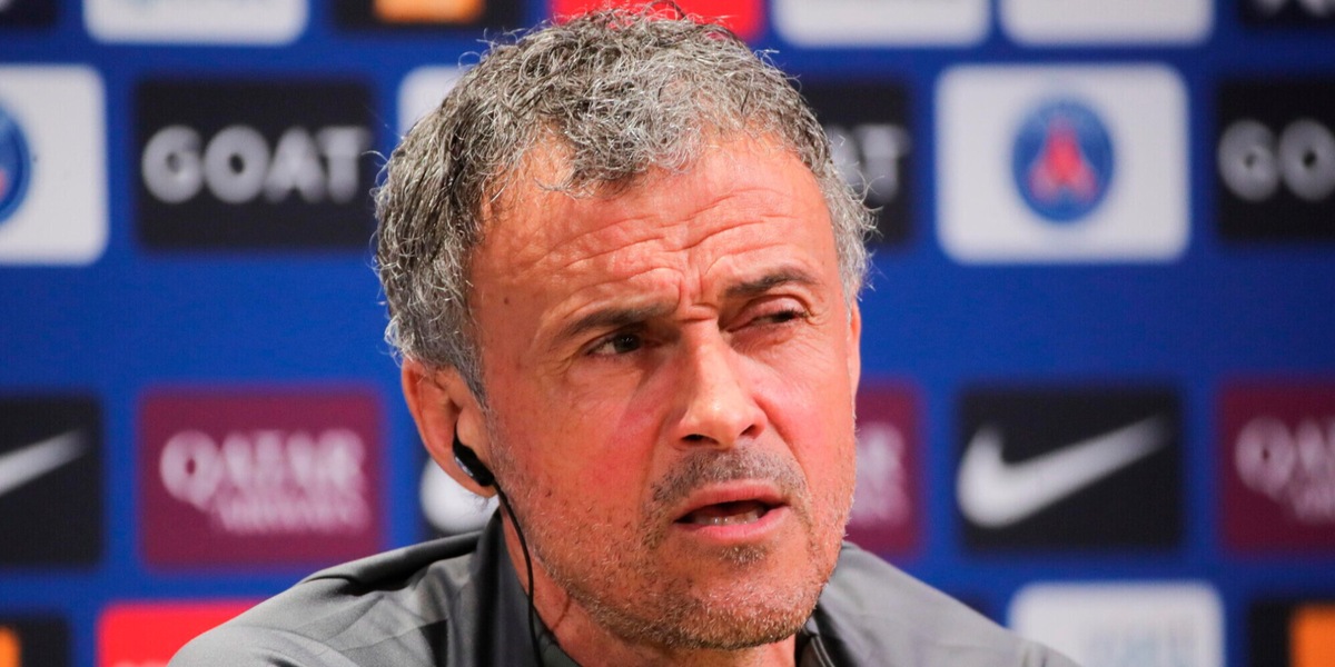 "Leao? E chi è, un cantante?": incredibile Luis Enrique in conferenza