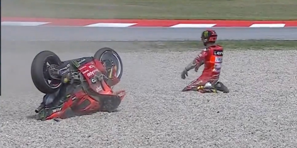 Bagnaia cade all’ultimo giro in Catalunya! Espargaro trionfa nella Sprint