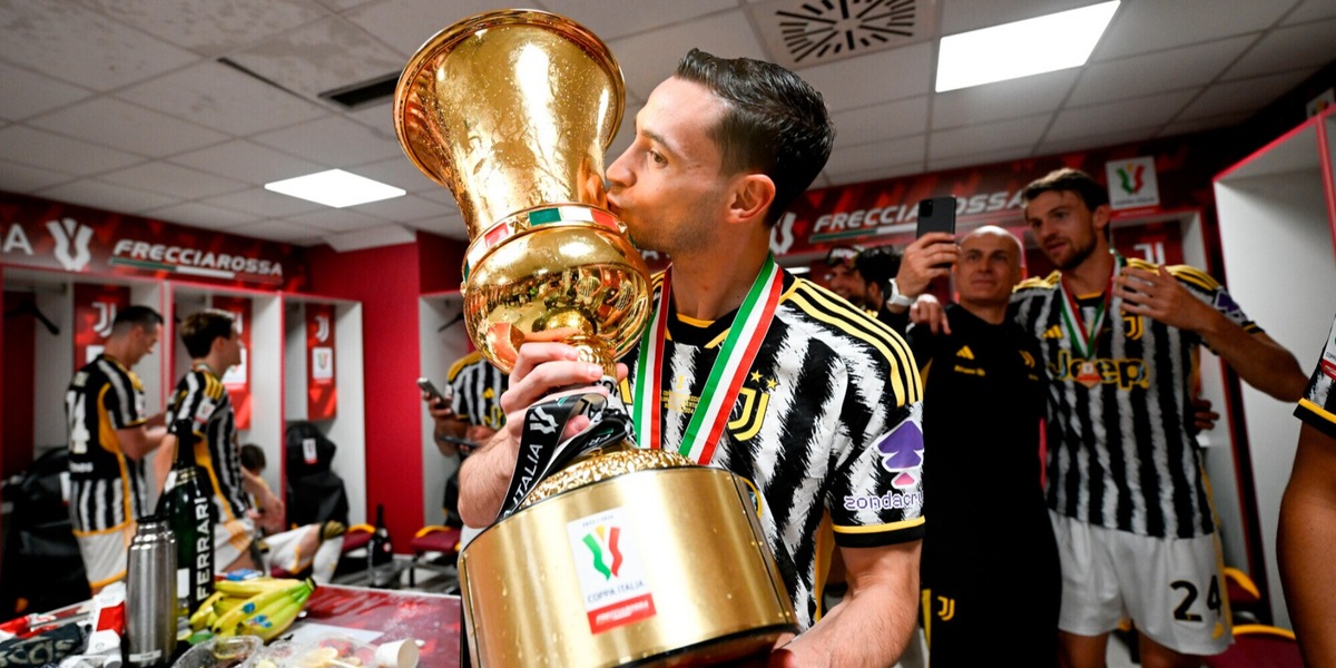 La Juve di Motta, per chi c’è posto? De Sciglio ai margini: possibile addio