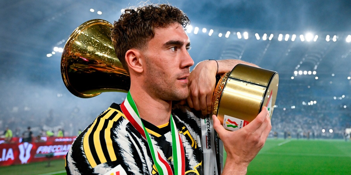 Vlahovic, famiglia Juve: "Coppa Italia magica. Champions, non vedo l'ora"