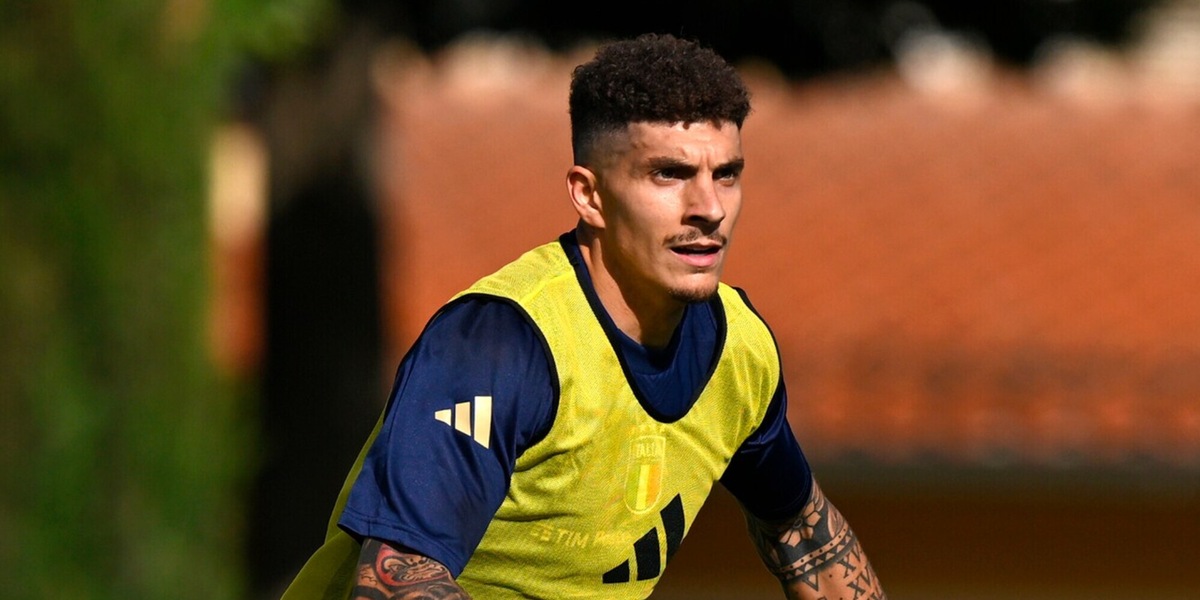 Di Lorenzo, la guerra continua. Giuntoli e la Juve sempre alla finestra
