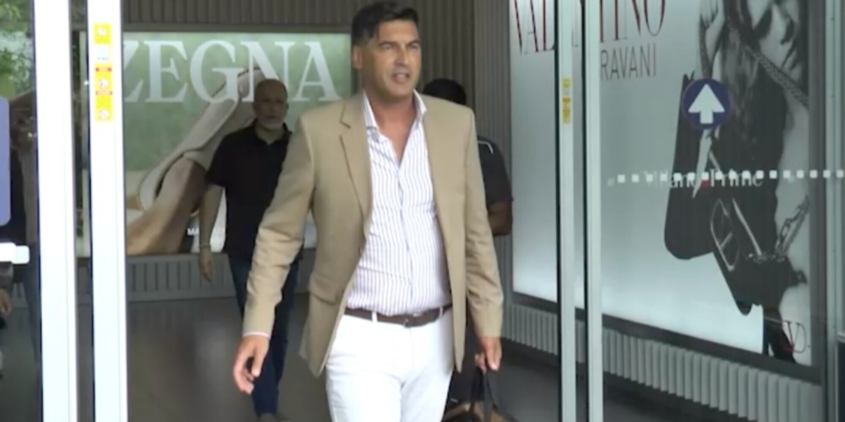 Ibra al mare, dirigenti assenti: Fonseca come il meme di John Travolta