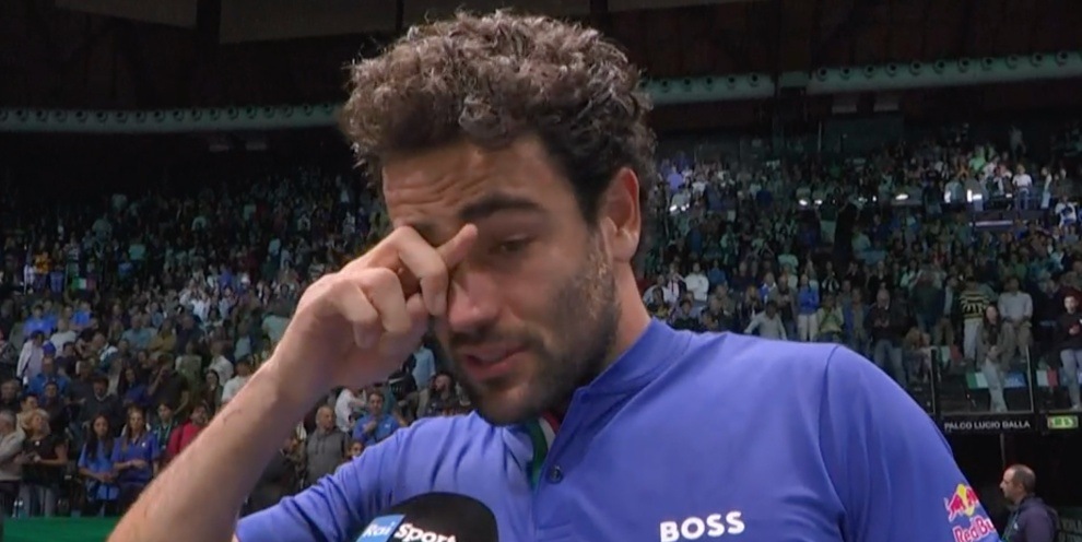 Berrettini in lacrime, emozione da Davis: il messaggio per i compagni