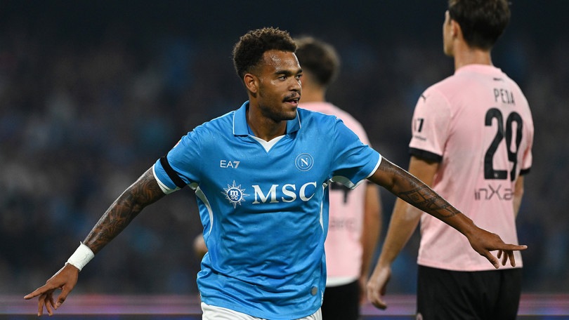 Napoli-Palermo 5-0: doppietta Ngonge e complimenti Conte, McTominay in gol
