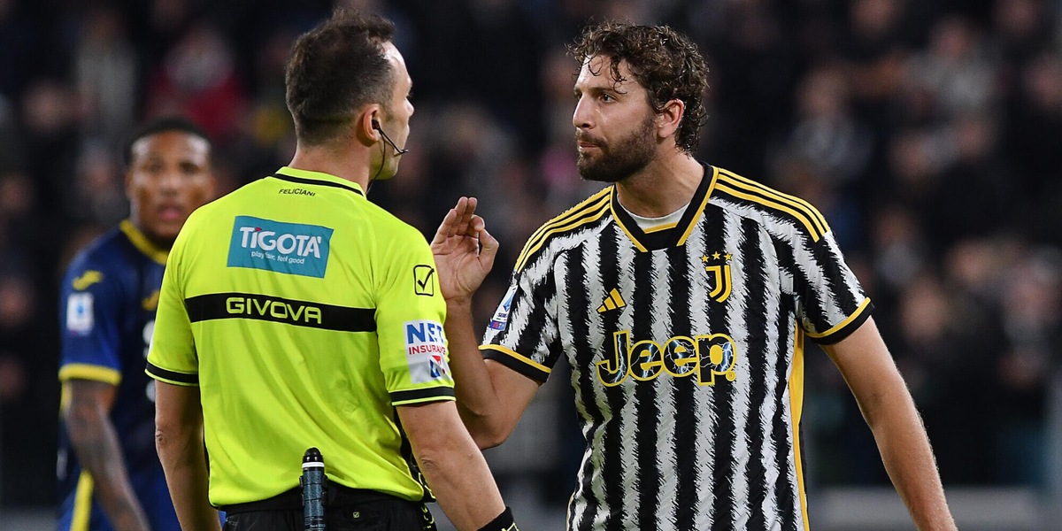 L’arbitro di Juve-Cagliari: un solo precedente ma "tanti piccoli errori"