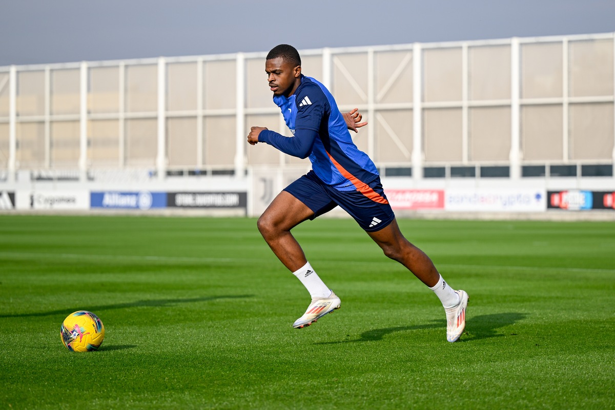 Gatti a pezzi, Douglas Luiz sorride al mercato: Motta sfianca la Juve