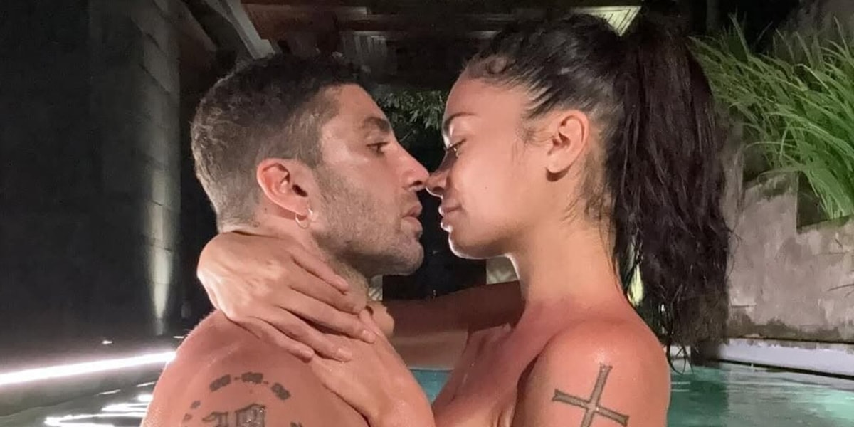 Elodie e il sesso la prima volta: "Inutilità". Iannone, "Perché me lo tengo stretto"