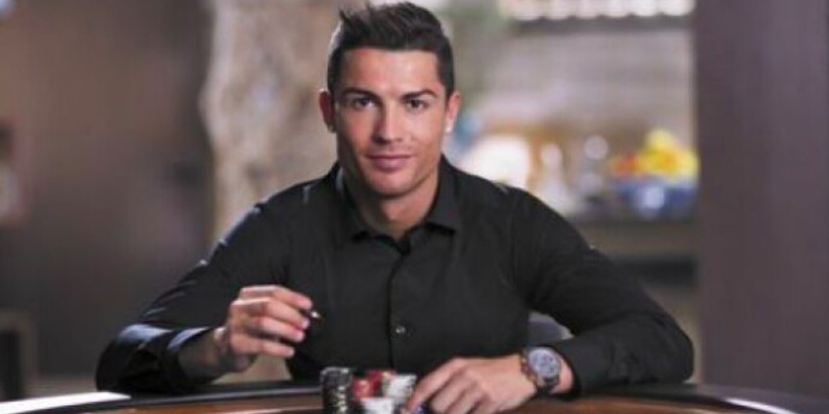 "Ronaldo, Neymar e il poker: quante differenze": i retroscena di Luca Vivaldi