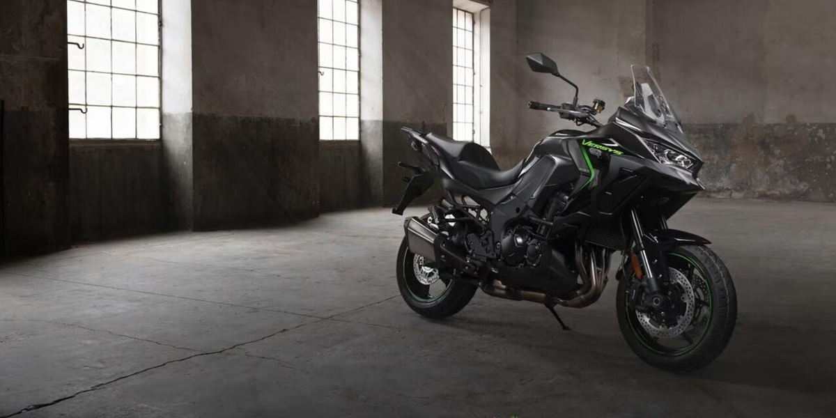 Kawasaki Versys1100 SE: viaggiare in business