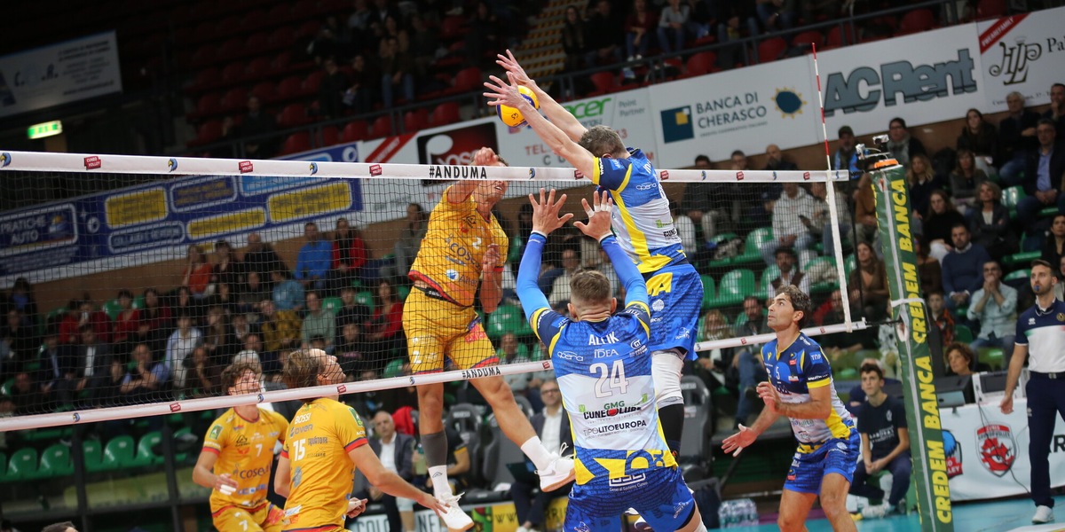 Acicastello-Cuneo è l'anticipo della 7a giornata