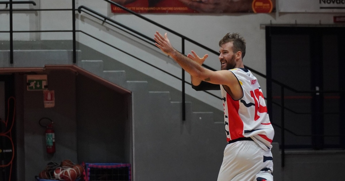 Collegno Basket: i Lions ruggiscono al PalaCollegno, Gallarate domata!