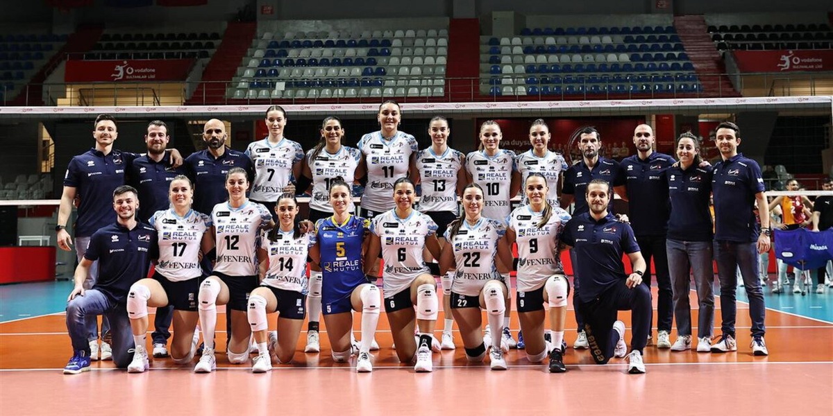 CEV Challenge Cup, la Reale Mutua Fenera Chieri ’76 vince a Istanbul