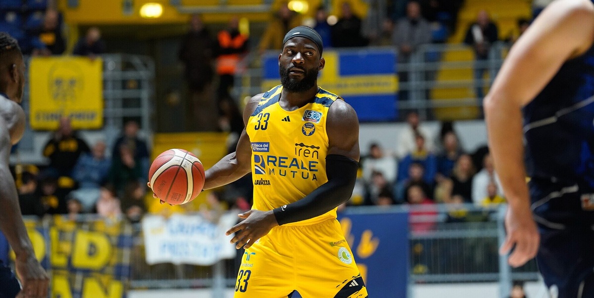 Reale Mutua ospita Vigevano nella prima di coach Moretti