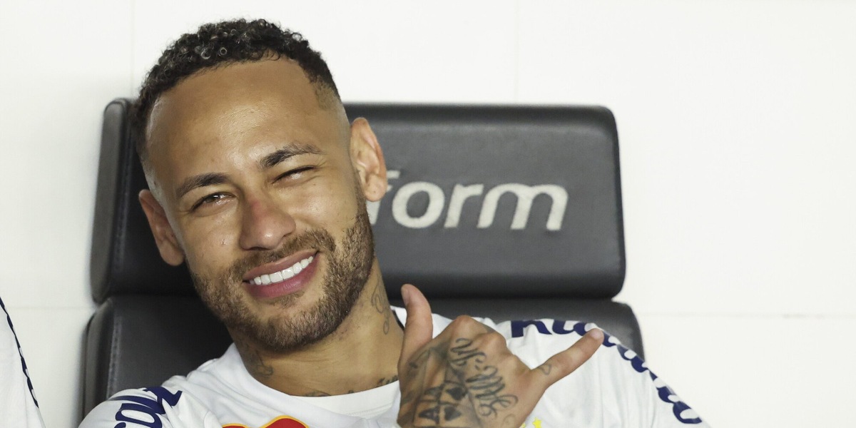 Neymar sogna a occhi aperti: compra il Santos e poi Messi!