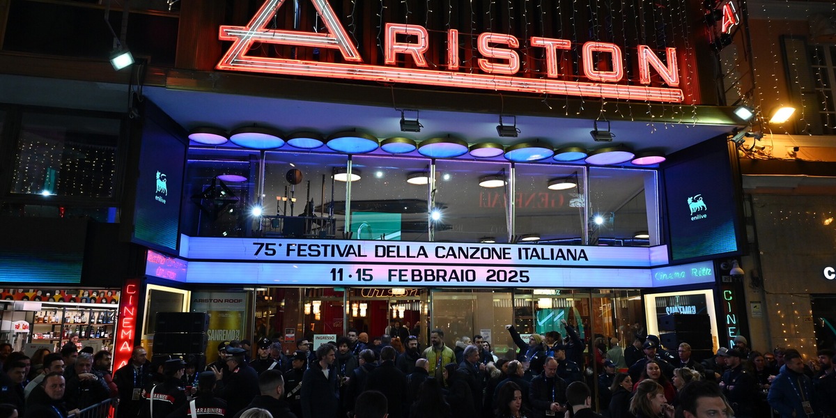 Sanremo 2025: la scaletta e l'ordine dei cantanti della prima serata del Festival