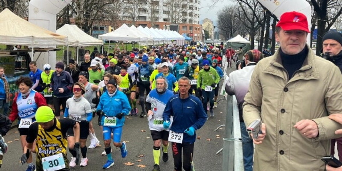 La torinese Michela Ruzza e l'inglese Daniel Hawkins trionfano alla 24 Ore di Torino