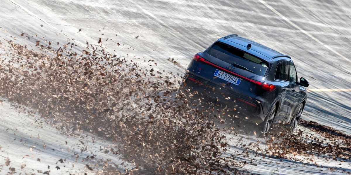 Nuova Audi Q5, performance sportive a prova dell'Autodromo di Monza