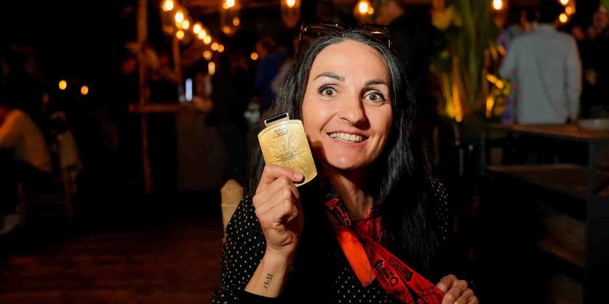 Brillano nel buio le medaglie del Marathon Party