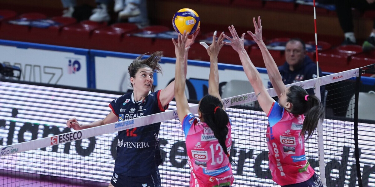 La Reale Mutua Fenera Chieri ’76 vede sfumare al quinto set le semifinali playoff
