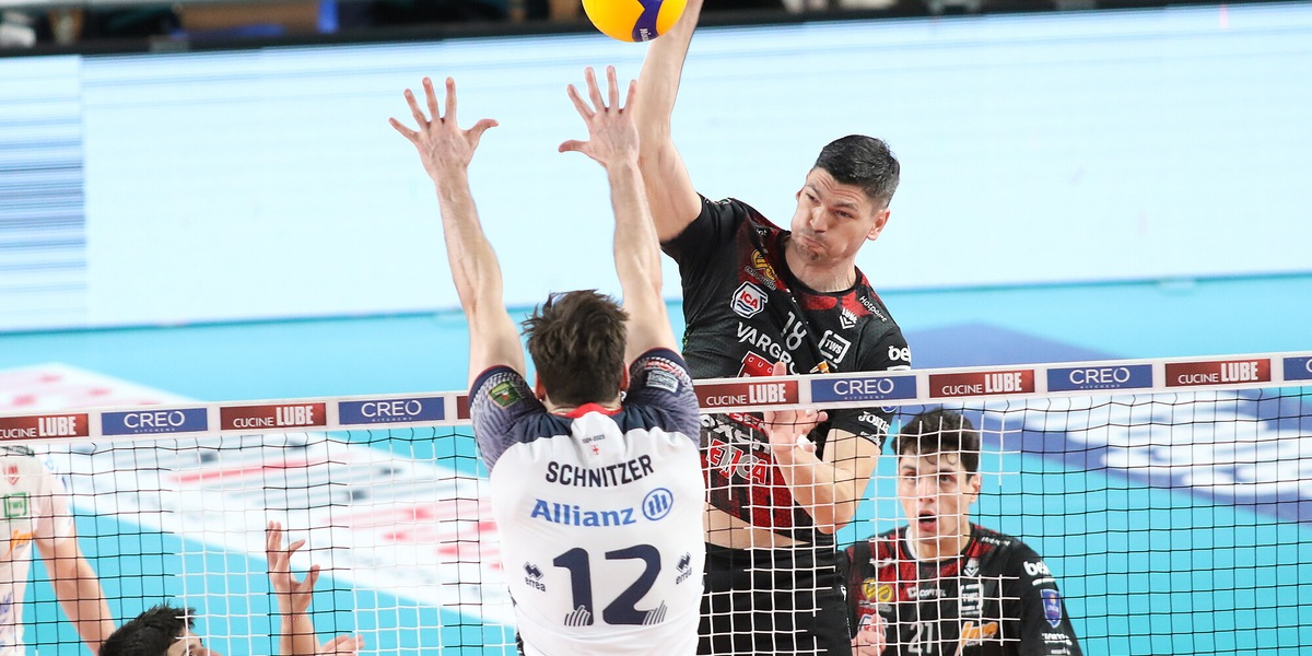 Civitanova vince a Milano e va a in semifinale