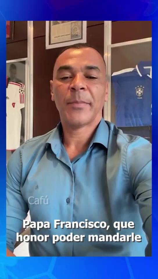 Forza Papa Francesco: il messaggio di Cafu